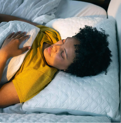 The Dream Cushion® Cooling Memory Foam Pillow